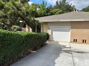 Building Photo - 6075 Peoria Dr