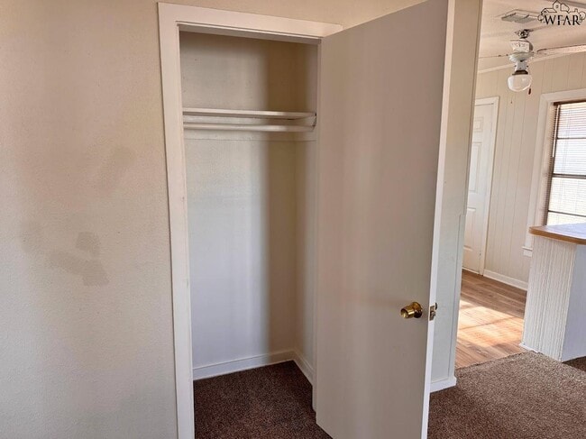 Foto del edificio - 2907 Moffett Ave