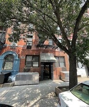 Building Photo - 413 E 82nd St