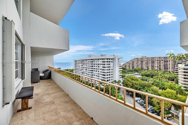 Foto del edificio - 155 Ocean Ln Dr