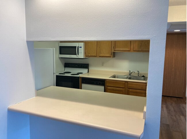 Building Photo - 600 Squaw Creek Dr
