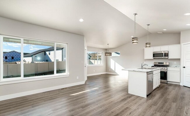 Foto del edificio - Brand new 3 bed 2 bath home!