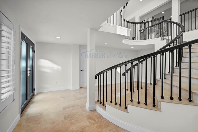 Foto del edificio - Palos Verdes Estates luxury home is now av...