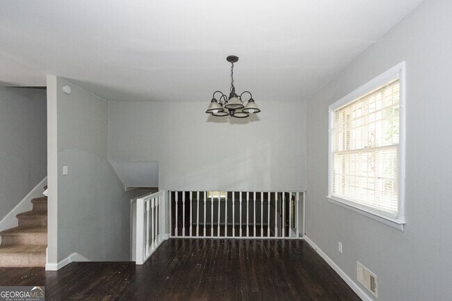 Foto del edificio - 2974 McGlynn Ct