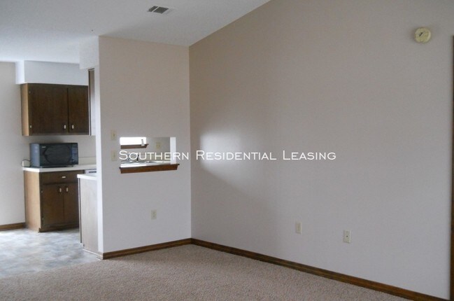 Foto del edificio - 329 Ray Ave, Crestview, FL ~ by Southern