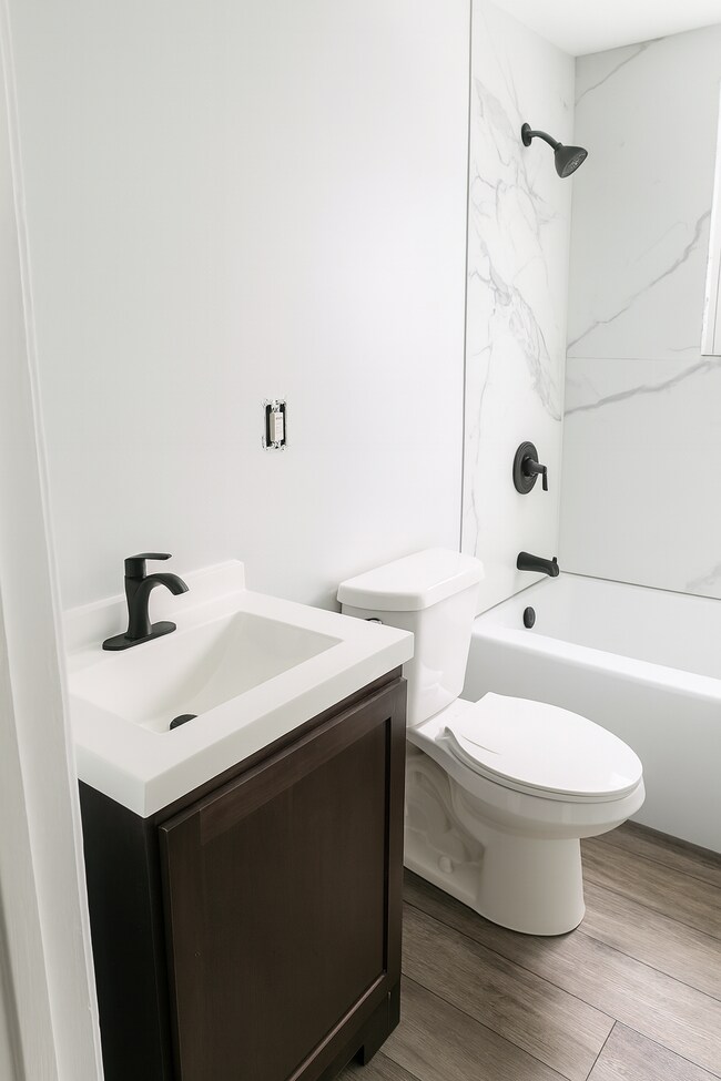 Foto del edificio - 4157 Feiner Dr