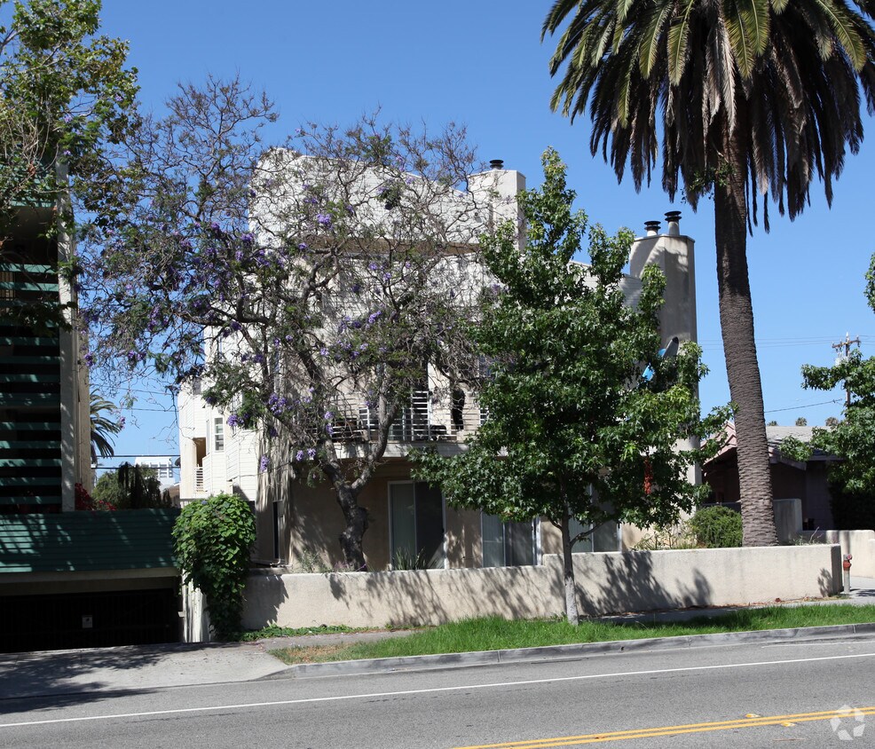 Primary Photo - 1226 11th St