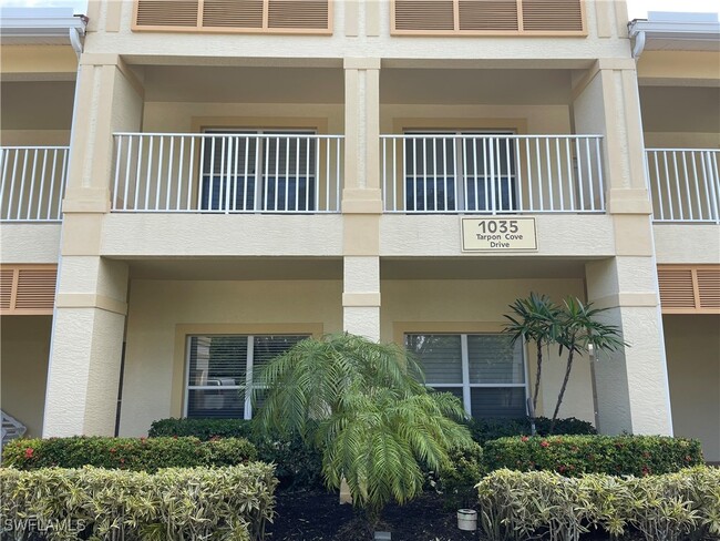 Foto del edificio - 1035 Tarpon Cove Dr