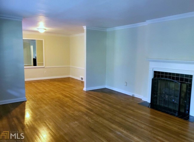 Foto del edificio - 4159 N Stratford Rd NE