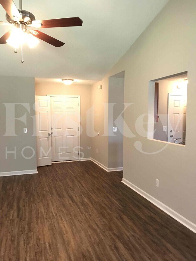 Foto del edificio - 120 Pointer Dr