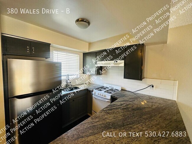 Building Photo - 380 Wales Dr