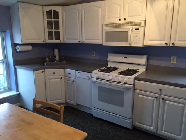 Kitchen - 2031 Eastern Ave