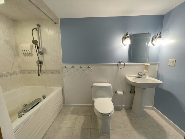 Foto del edificio - 18530 W Woodland Terrace
