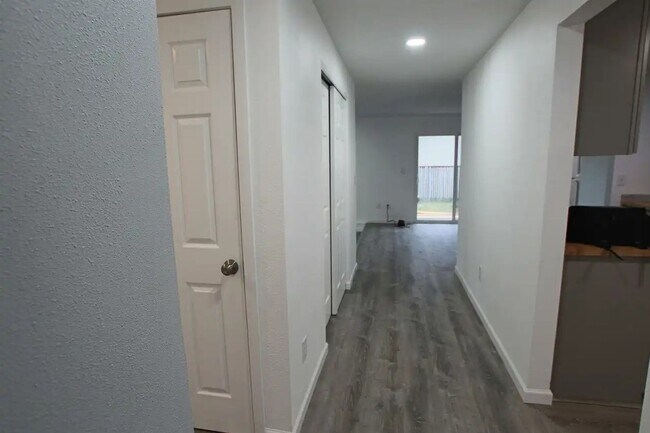 Building Photo - 290-292 65th Court Southwest