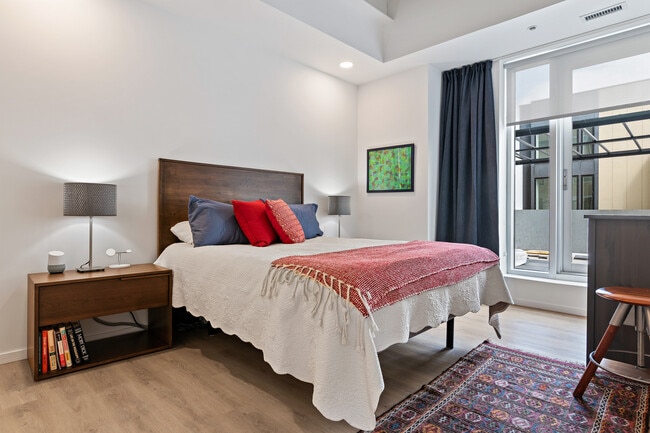Building Photo - Inglewood Lofts