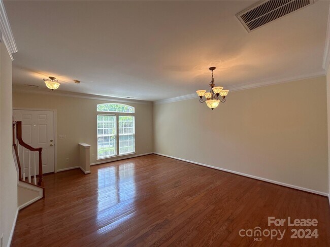 Building Photo - 5236 Berkeley Estates Dr