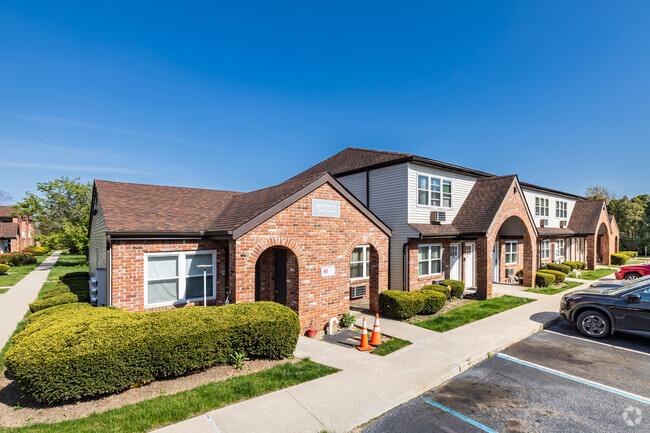 Building Photo - Zen Long Island at Amityville