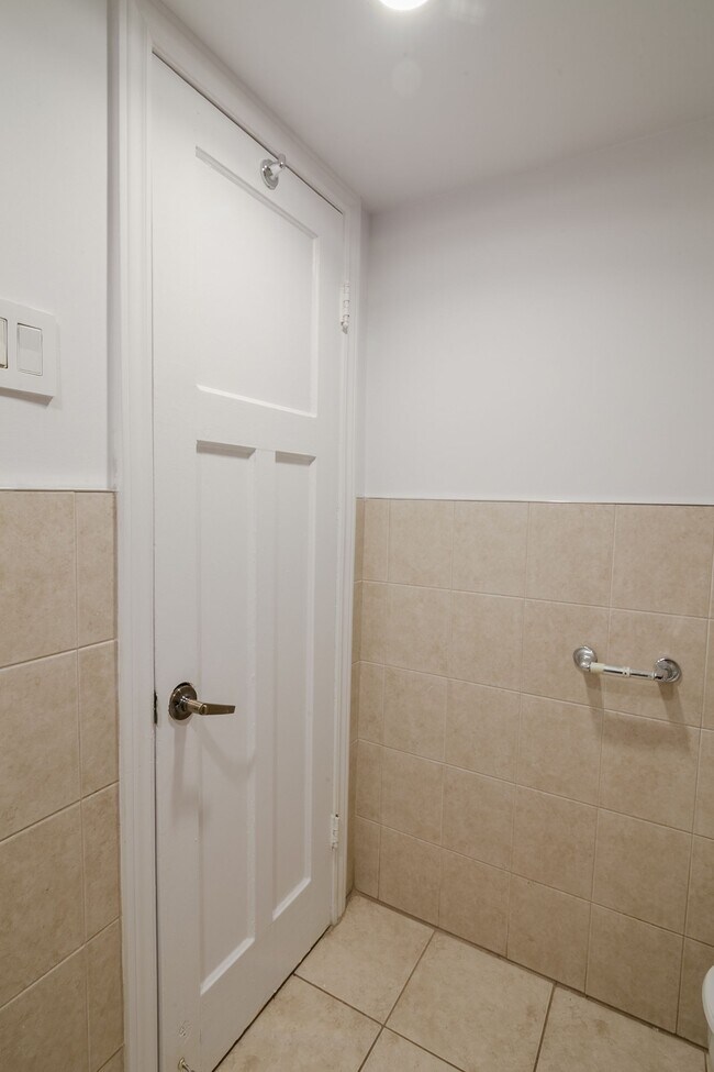 Photo du bâtiment - 590 Av. Outremont