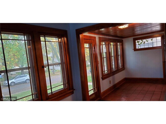 Foto del edificio - 2027 Stanford Ave
