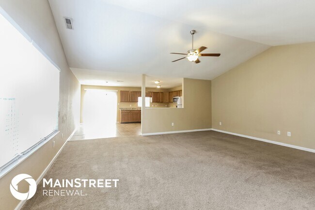 Foto del edificio - 2226 Leaf Dr