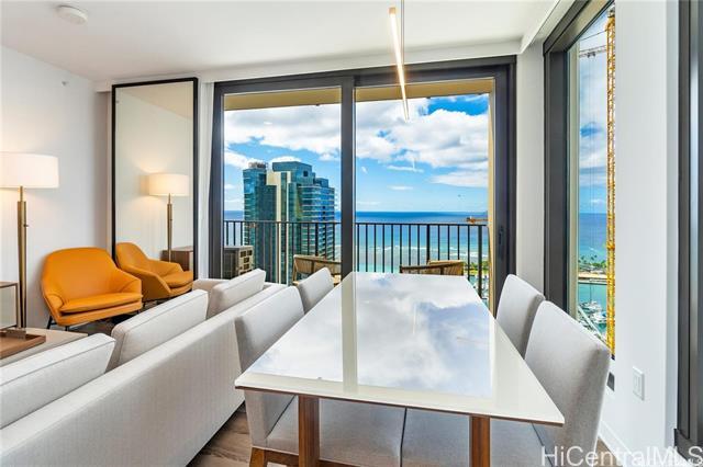 Foto del edificio - 987 Queen St