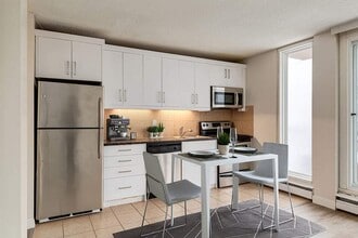 Building Photo - Alumni Apartments