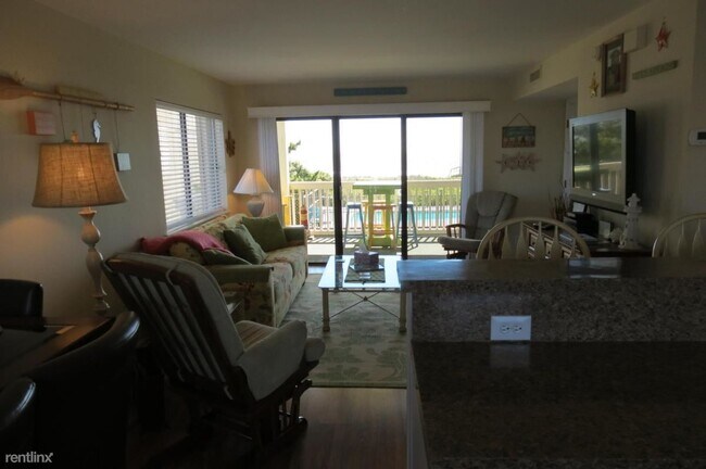 Foto del edificio - 1 br, 2 bath Condo - 1411 Lake Park Blvd S