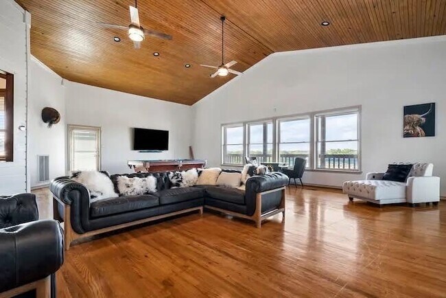 Foto del edificio - 7128 County Rd 319