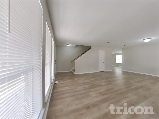 Building Photo - 19907 Big Timber Dr