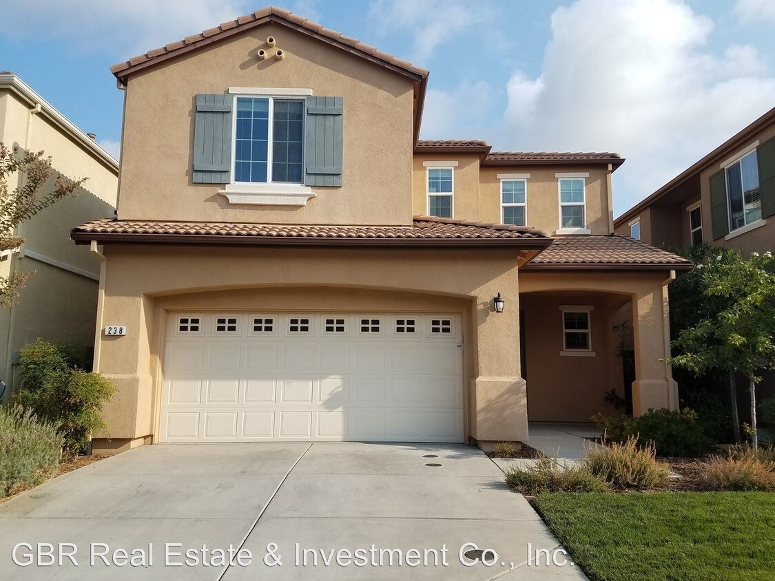 Foto principal - 238 Barnhill Dr