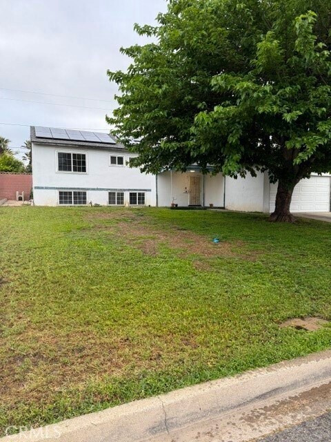 Foto principal - 959 E Edgecomb St