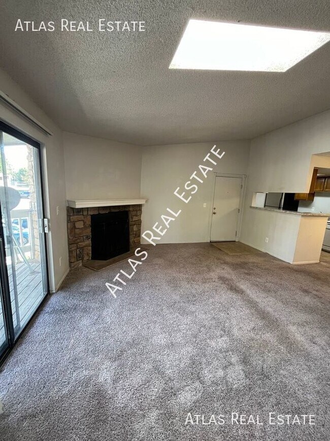 Building Photo - Spacious 3 bed 2 bath apartment in Sienna ...