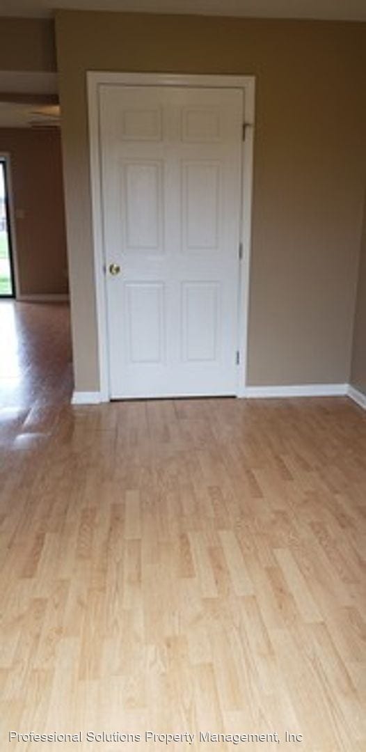 Building Photo - 112 Mallory Ct