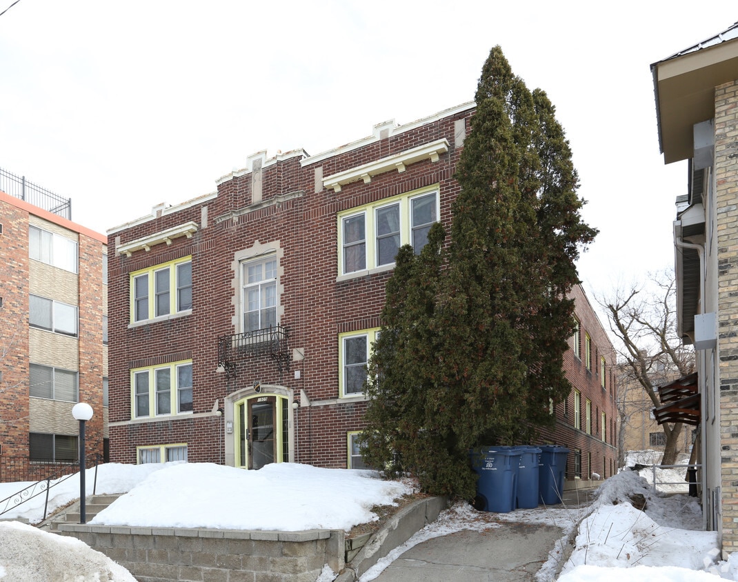 Building Photo - Emerson Terrace Apartments