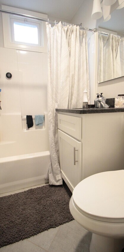 Foto principal - 91 Verndale St
