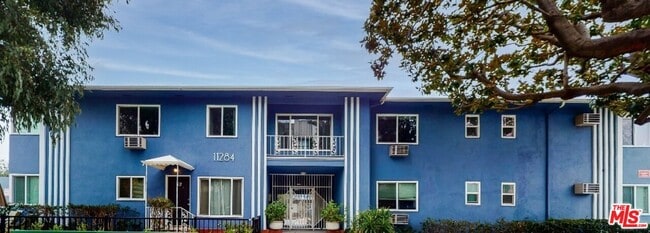 Foto del edificio - 11284 Montana Ave