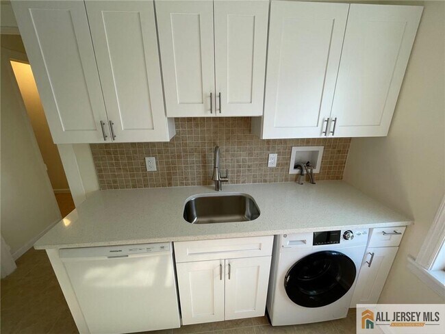 Foto del edificio - 258 2nd St