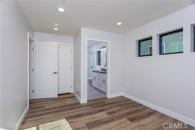 Foto del edificio - 1847 N Hollywood Way