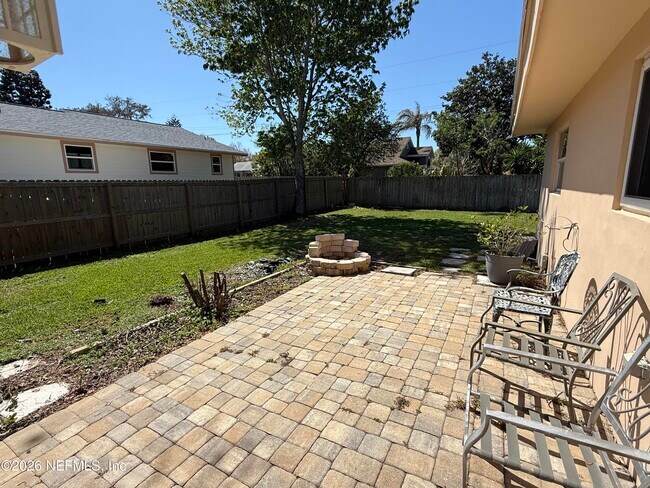 Foto del edificio - 130 Southwind Cir
