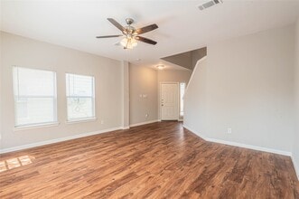 Building Photo - 10061 Sharpton Dr