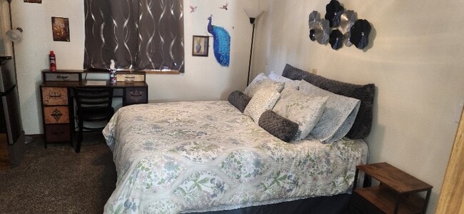 Building Photo - 25324 38th Ave S