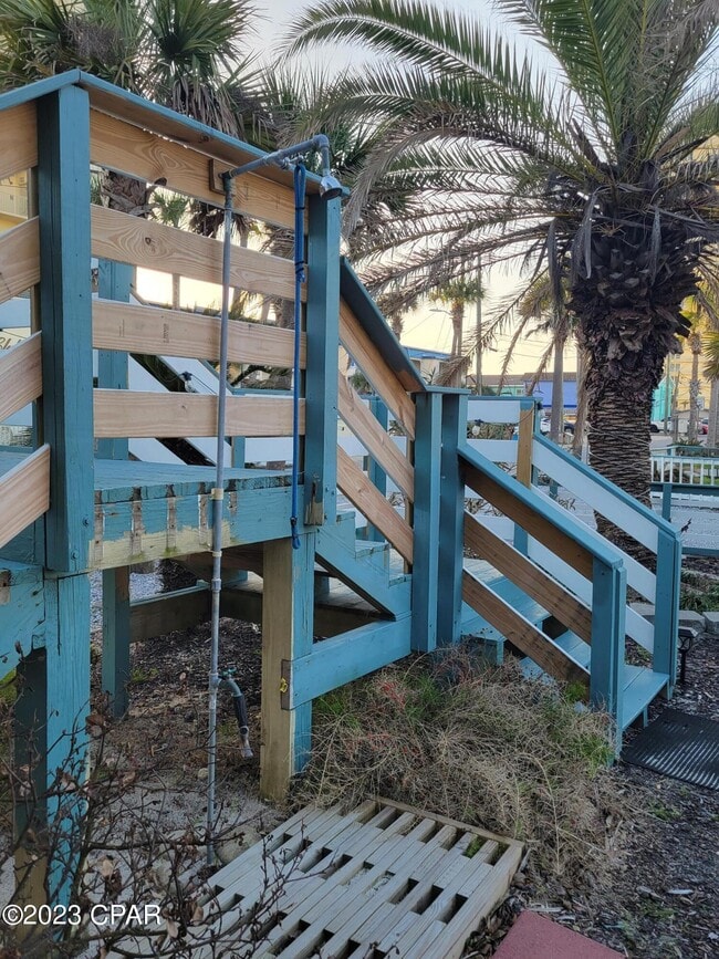 Building Photo - 8524 Surf Dr