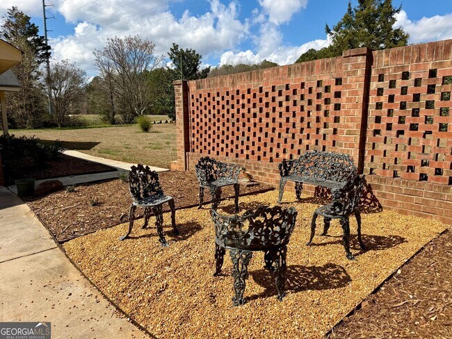 Foto del edificio - 3041 Monroe Hwy