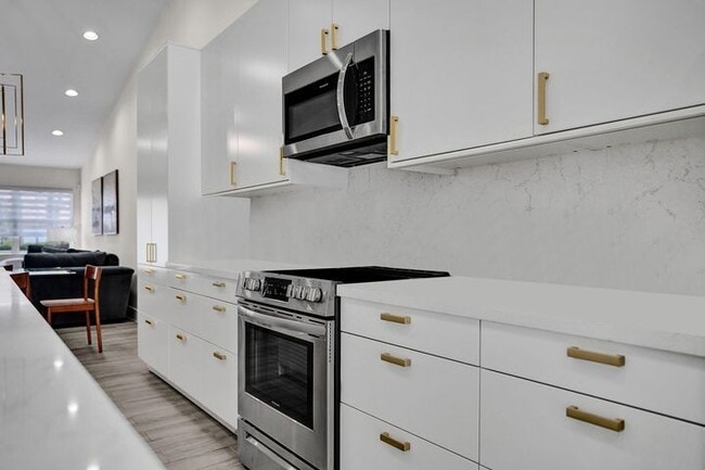 Foto del edificio - 11175 Jasmine Hill Cir