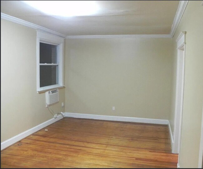 Foto del edificio - 1020 Fairmont St NW
