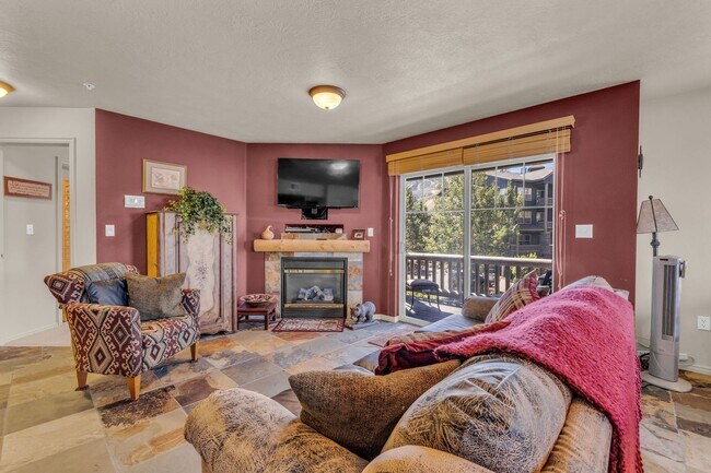 Building Photo - Foxbay Fully Furnished