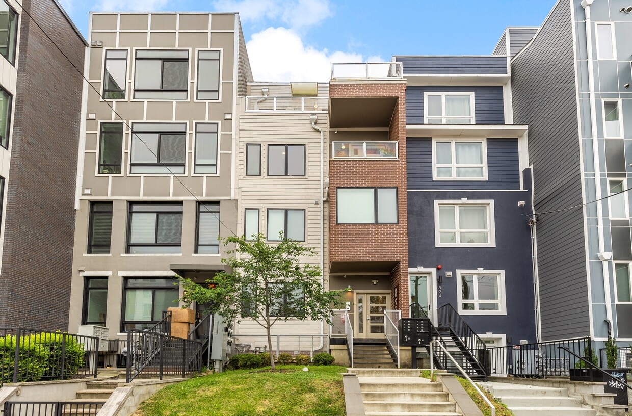 Photo - 822 Kennedy St NW (Washington, DC)