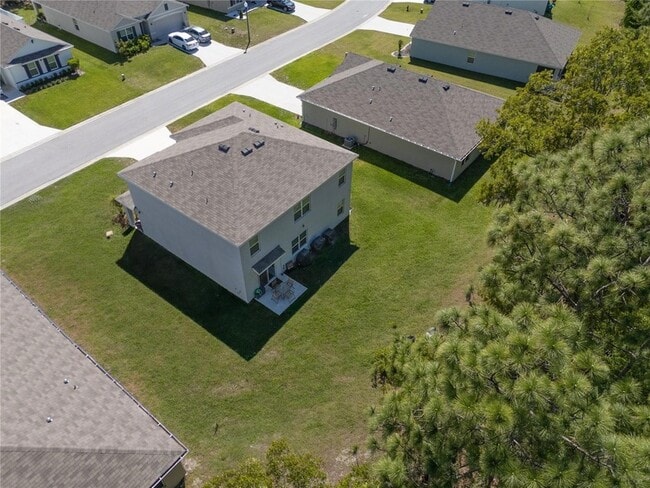 Building Photo - 37 Hickory Crse Cir