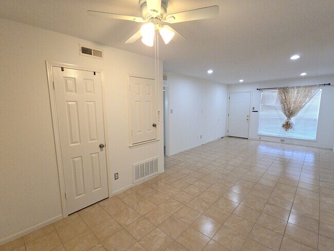Photo - 14333 Memorial Dr #91 House