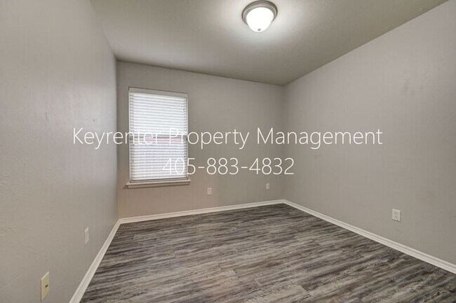 Foto del edificio - 13313 SW 2nd Terrace